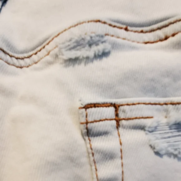 Colorful Embroidered Ripped Jeans - Picture 6 of 16